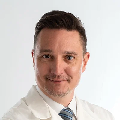 Dr. Gáspár Szabolcs